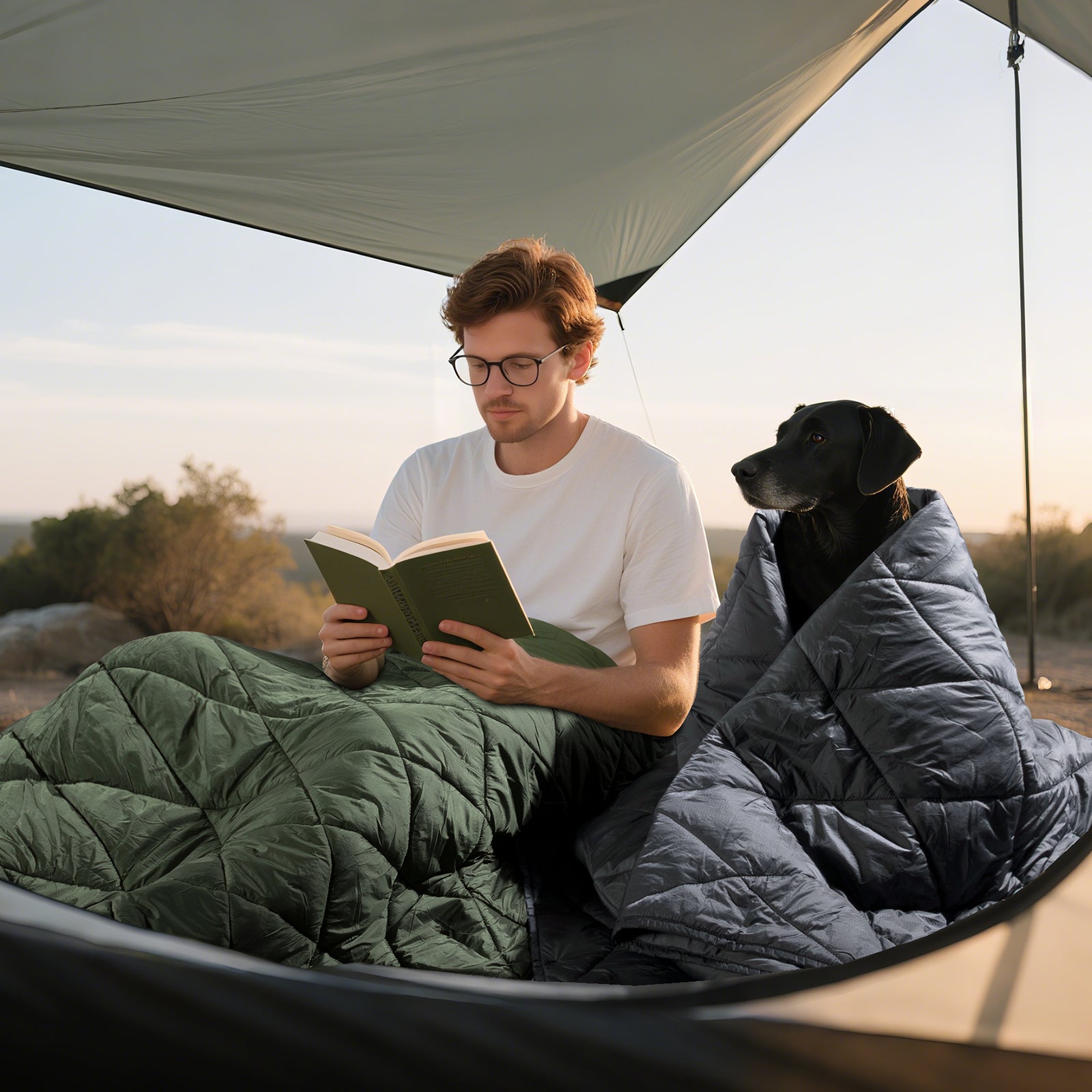 1TG 3M Thinsulate  380T Camping Blanket | With Snap Buttons & Water resistant
