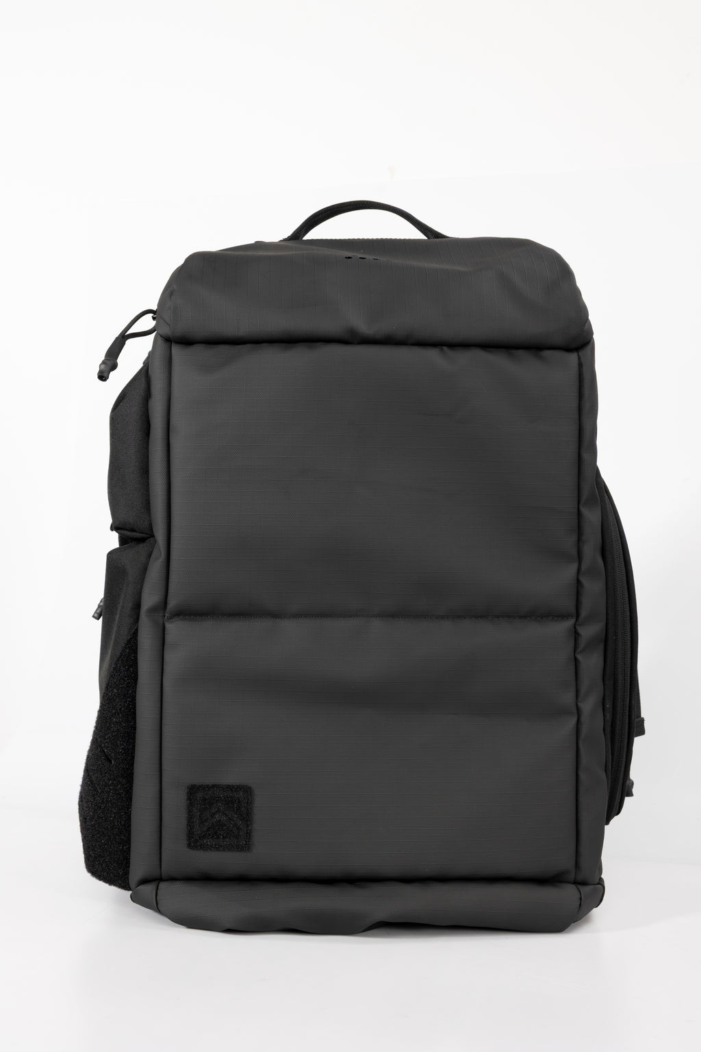 Magecko CONCEPT Expandable Duffel Bag | Waterproof, Large Capacity & Built for Hiking & Travel