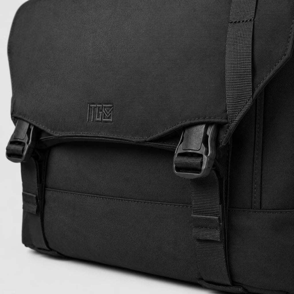 1TG Fashion  Messenger Bag 丨Large Capacity & Adjustable Straps For 15.6" laptops
