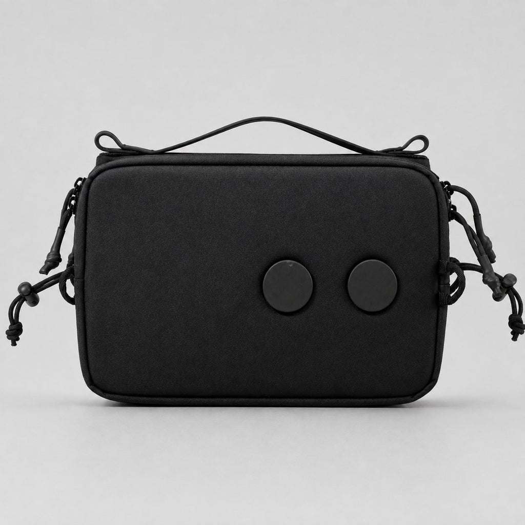 Magecko Magnetic Gym Bag B03 | Hidden Bottle Compartment & Crossbody Carry